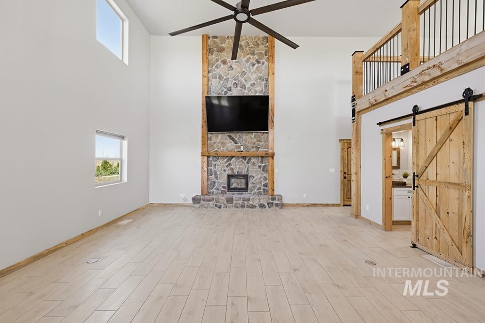 870 Desert Wind Rd