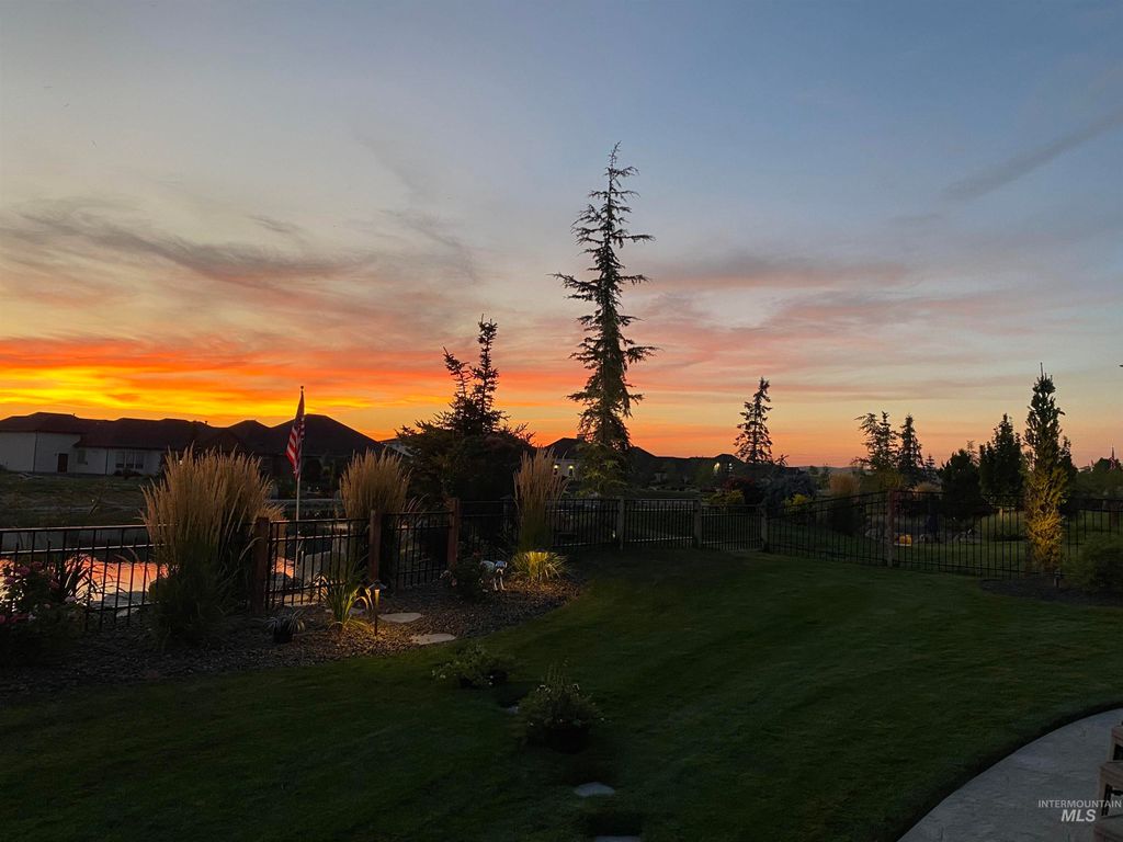 Photo of 1345 N Triathlon Ave, Eagle, ID 83616 (MLS # 98972711)