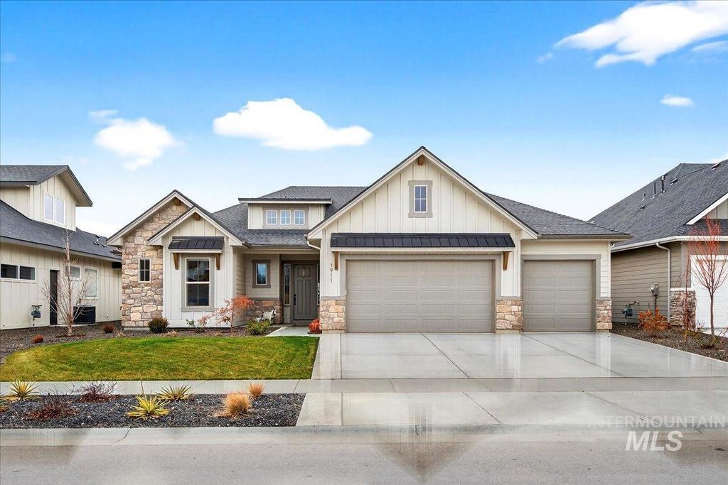 Photo of 1911 W Willowick Ave, Eagle, ID 83616 (MLS # 98972925)