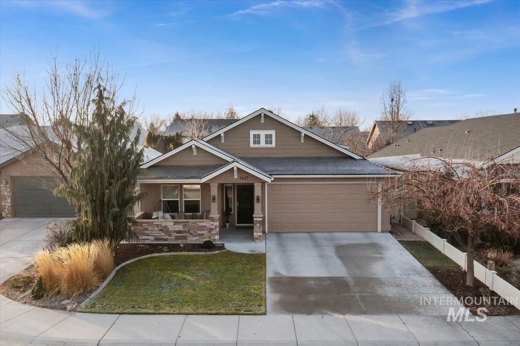 Photo of 1447 W Arch Rock St, Meridian, ID 83646 (MLS # 98973930)