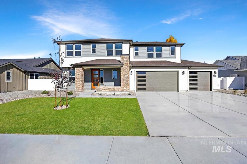 Photo of 306 Maxine Lane West, Kimberly, ID 83341 (MLS # 98966327)