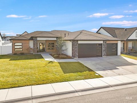 Photo of 3140 Moonrise Rd, Twin Falls, ID 83301 (MLS # 98975329)
