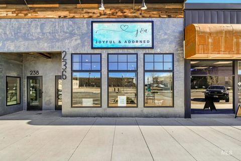 Photo of 236 Main Ave North Ave, Twin Falls, ID 83301 (MLS # 98976498)