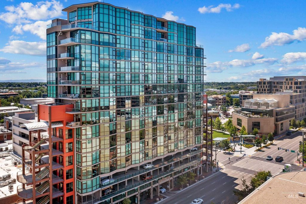 Photo of 851 W Front St #710, Boise, ID 83702 (MLS # 98981923)