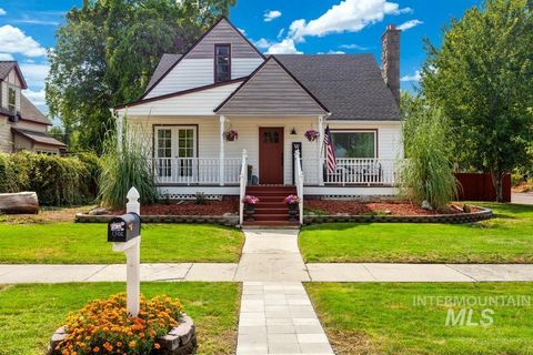 1302 1st Avenue South Payette ID 83661