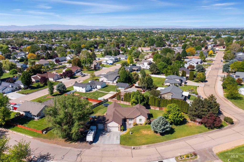Photo of 3625 Wilson Ln, Nampa, ID 83686 (MLS # 98987611)