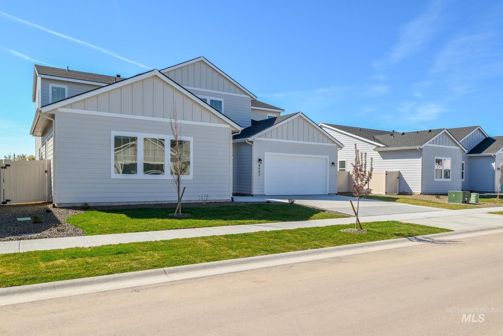 Photo of 9067 W Moonglade St, Star, ID 83669 (MLS # 98980815)
