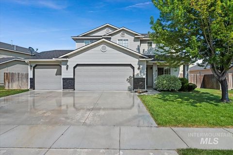 Photo of 686 Nugget Court, Middleton, ID 83644 (MLS # 98955855)