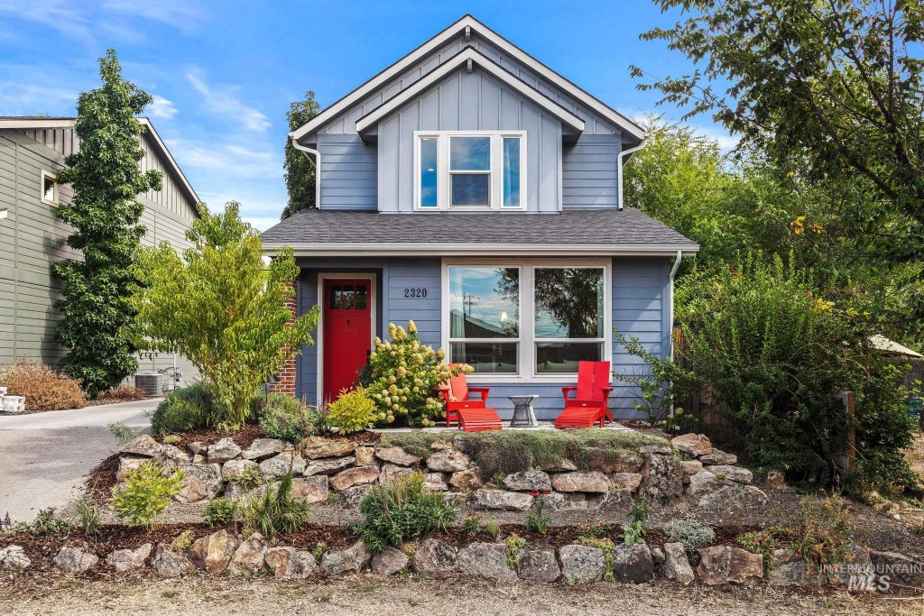 Photo of 2320 N 16th St, Boise, ID 83702 (MLS # 99000626)