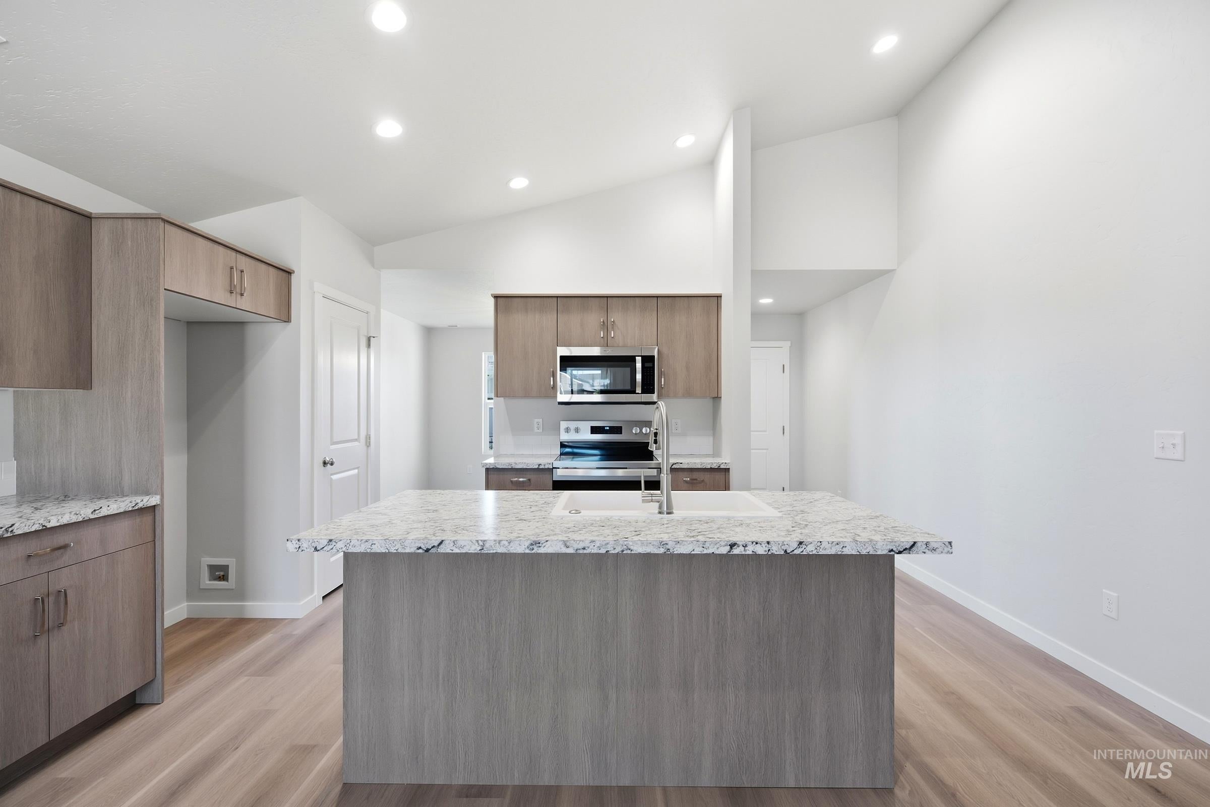 3808 E Freedom Tower Dr