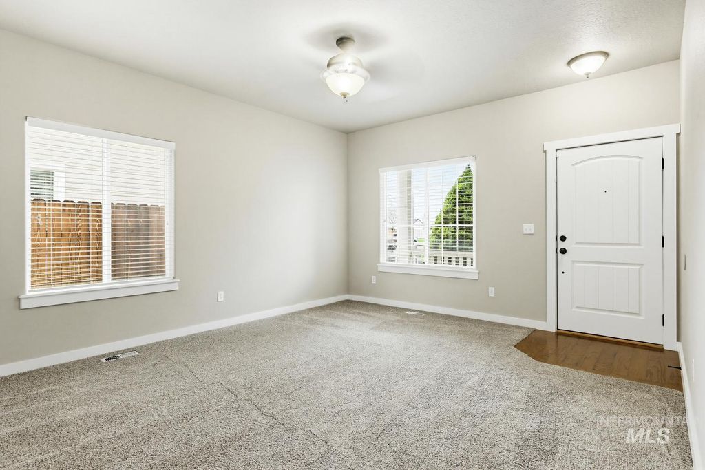 Photo of 6232 N Silver Elm Way, Meridian, ID 83646 (MLS # 98983474)