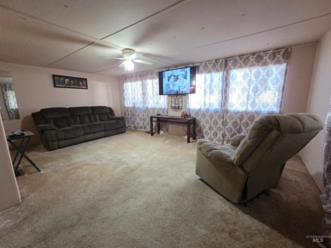 Photo of 1715 W Flamingo Ave Trlr 3 Ave #TRLR 3, Nampa, ID 83651 (MLS # 98978167)