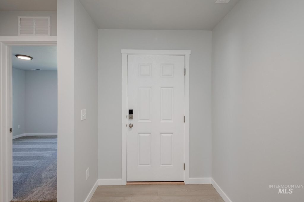 Photo of 345 N Cranesbill Ave, Kuna, ID 83634 (MLS # 98967513)