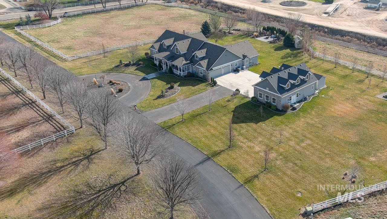 Aerial view of property and surrounding area