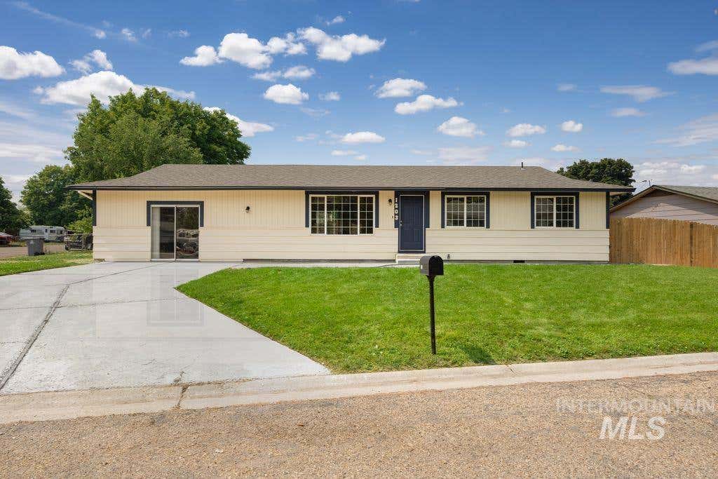 Photo of 1203 Sweetwood Cir, Nampa, ID 83651 (MLS # 98997413)