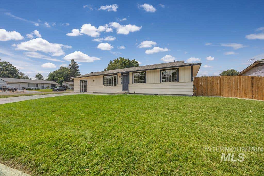 Photo of 1203 Sweetwood Cir, Nampa, ID 83651 (MLS # 98997413)