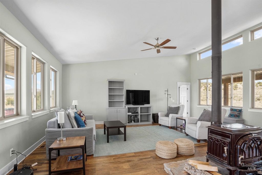 Photo of 820 Shooting Iron, Almo, ID 83312 (MLS # 98983662)