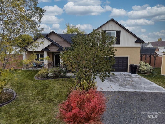 931 APPLEWOOD DR, BUHL, ID 83316 - Image f8c3f4b9744b678e3adb93d4e0a6a3be/2865572637