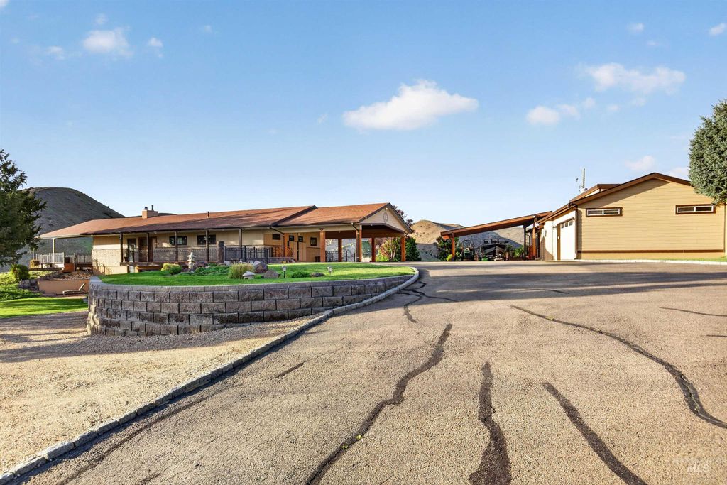 Photo of 7777 N Pierce Park Rd, Boise, ID 83714 (MLS # 98982611)