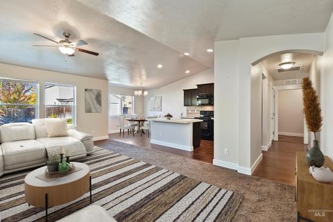 Photo of 8298 W Mojave Dr, Boise, ID 83709 (MLS # 98963232)