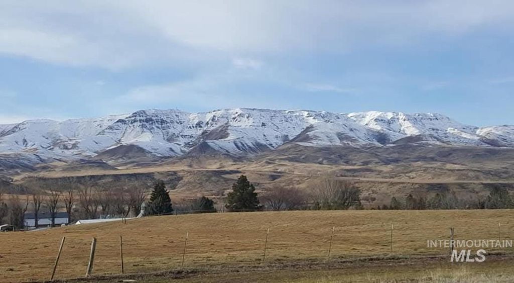 Photo of 7210 Sweet Ola Hwy, Sweet, ID 83670 (MLS # 98982637)