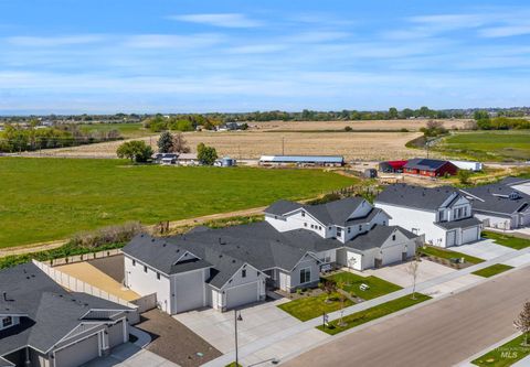 Photo of 12557 W Wayfaring Drive, Star, ID 83669 (MLS # 98979765)