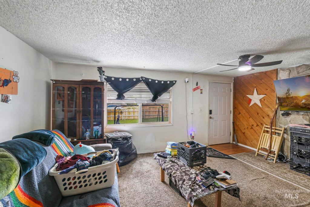 Photo of 944 Kathrine St, Buhl, ID 83316 (MLS # 98964291)