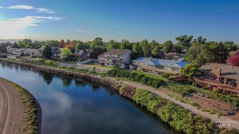 Photo of 7630 W Thunder Mountain Dr, Boise, ID 83709 (MLS # 98965069)