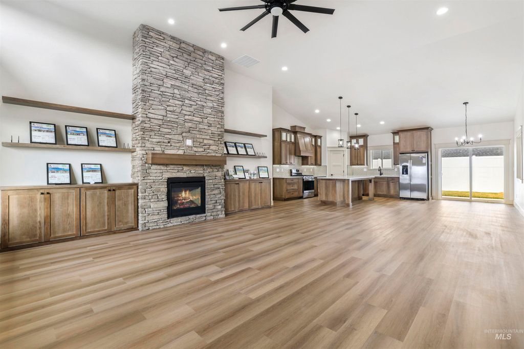 Photo of 1357 Haizlee Way, Twin Falls, ID 83301 (MLS # 98952573)