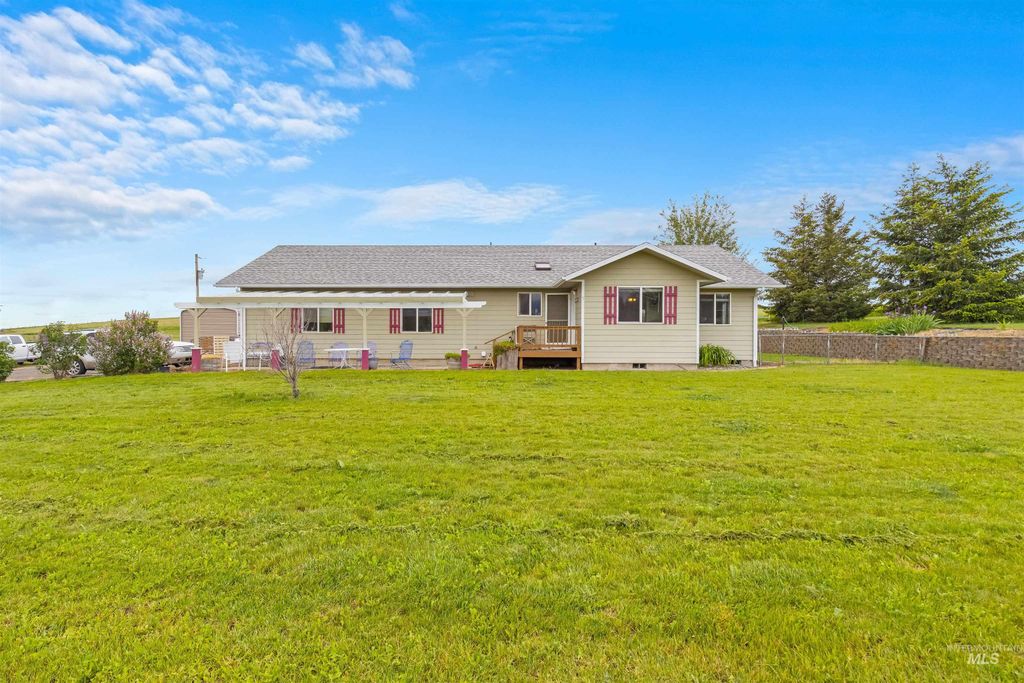 Photo of 163 Greencreek Road, CottonWood, ID 83522 (MLS # 98988507)
