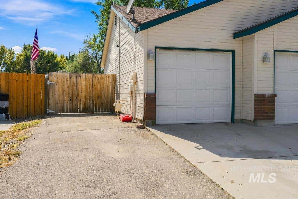 Photo of 1716 W Plum Court, Nampa, ID 83651 (MLS # 98997595)