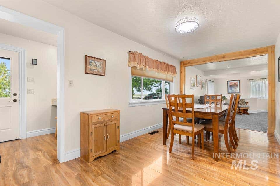 Photo of 6500 SE 10th Avenue, Caldwell, ID 83607 (MLS # 98998853)