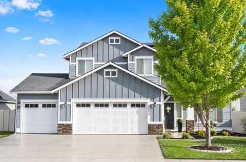 Photo of 3094 W Sunny Cove St, Meridian, ID 83646 (MLS # 98986357)