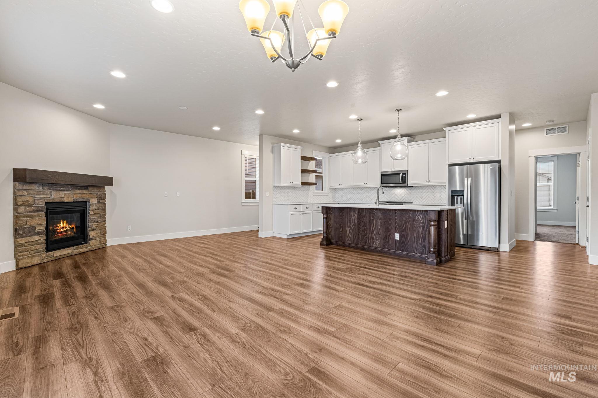 9036 W W Virginia City Dr.