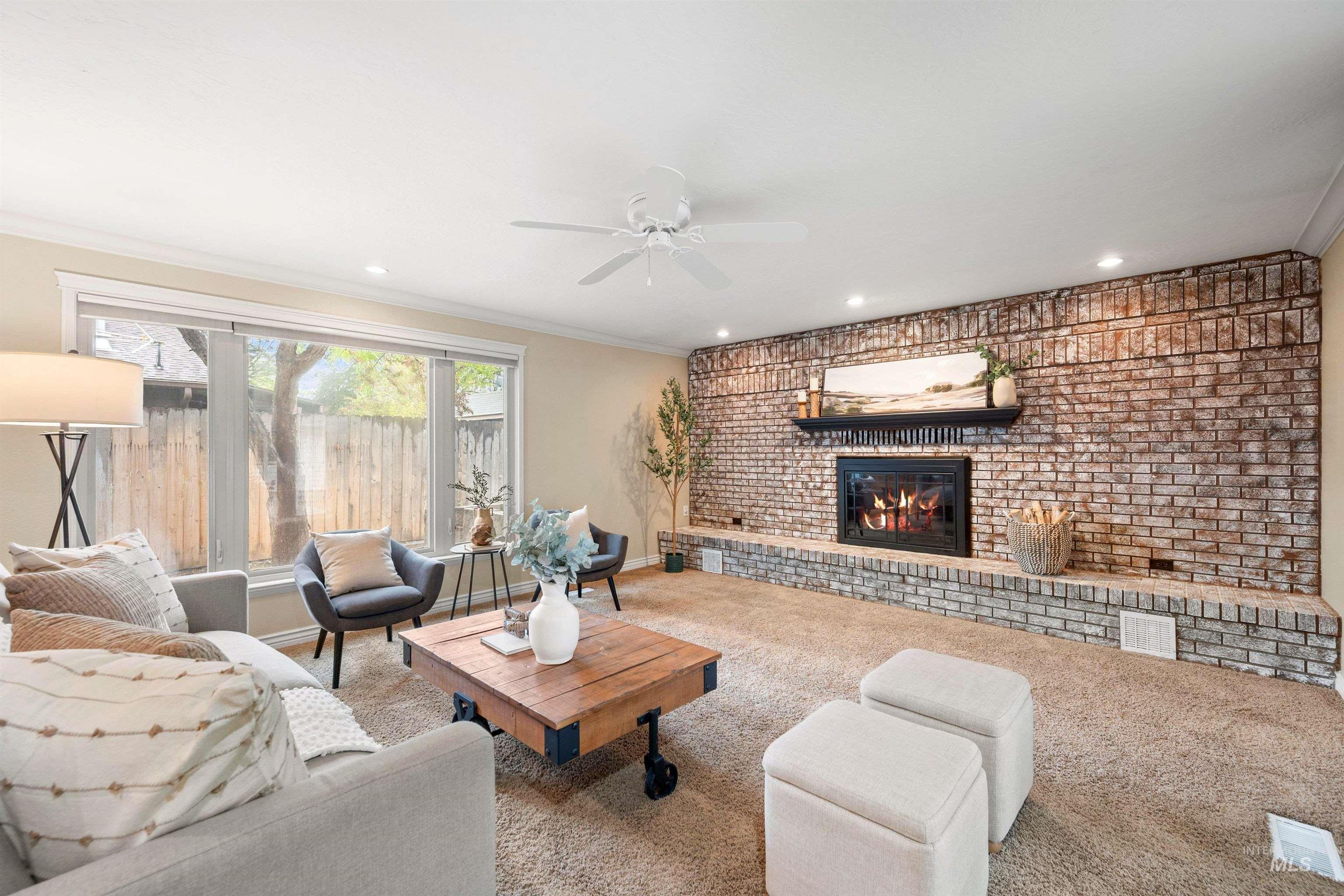 167 S Old Quarry Way