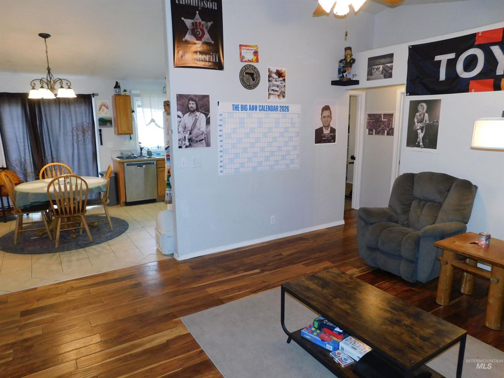 Photo of 1416 Sunflower Court, Nampa, ID 83686 (MLS # 98971646)