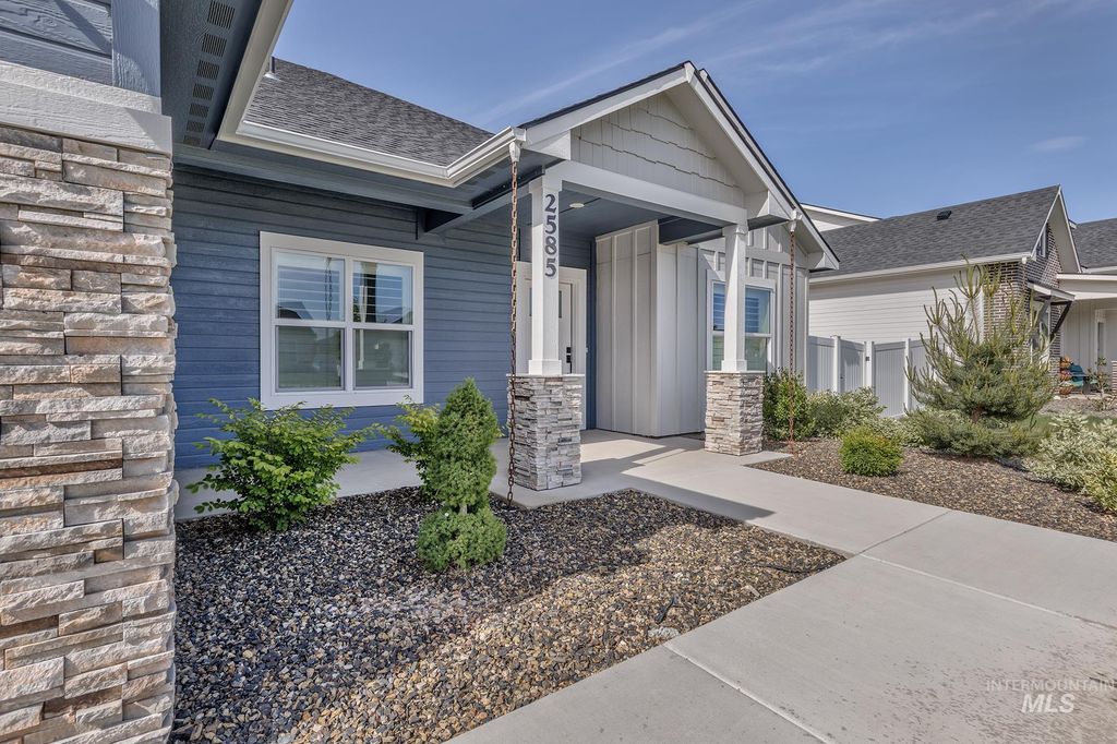 Photo of 2585 NE 15th Avenue, Payette, ID 83611 (MLS # 98973817)
