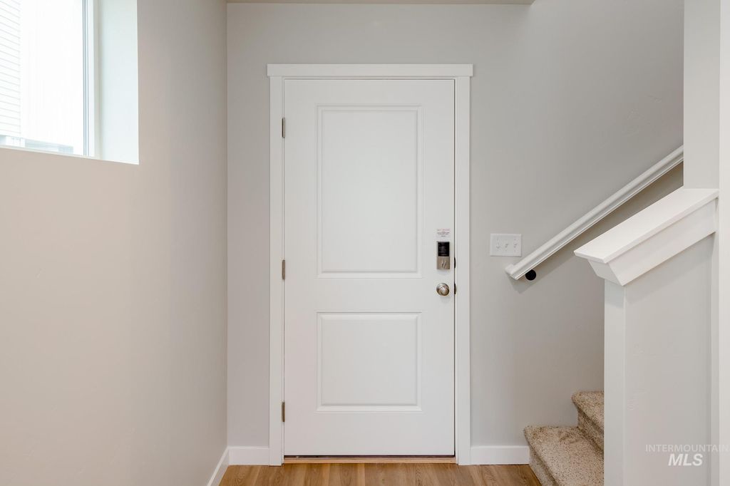 Photo of 2510 W Fallon Lp, Nampa, ID 83651 (MLS # 98971478)