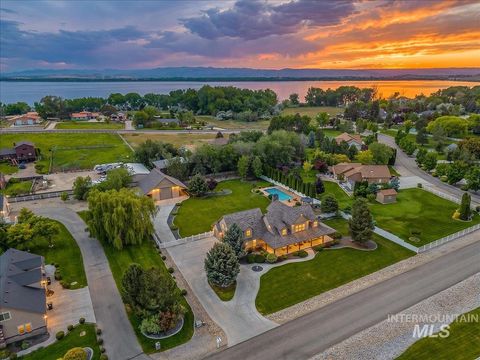 Photo of 15344 Cupid Dr, Caldwell, ID 83607 (MLS # 98986041)