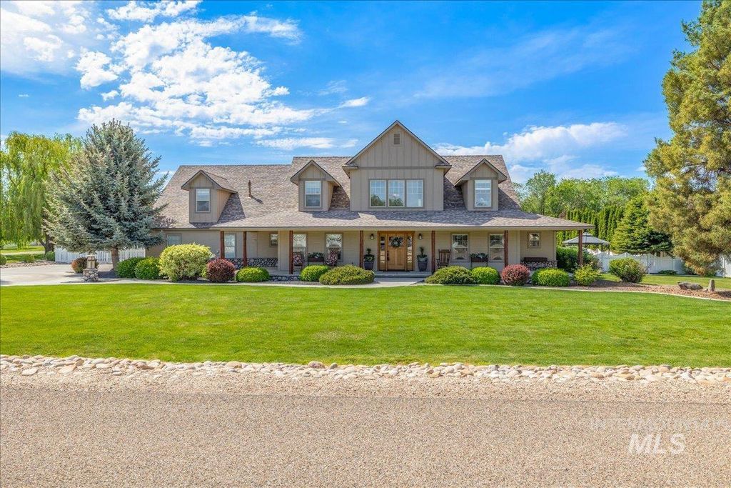 Photo of 15344 Cupid Dr, Caldwell, ID 83607 (MLS # 98986041)