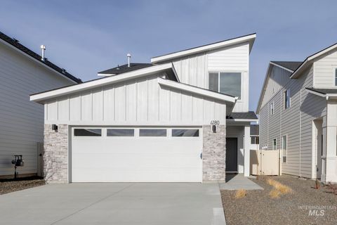 Photo of 4180 E Kalinga St, Meridian, ID 83642 (MLS # 98966402)