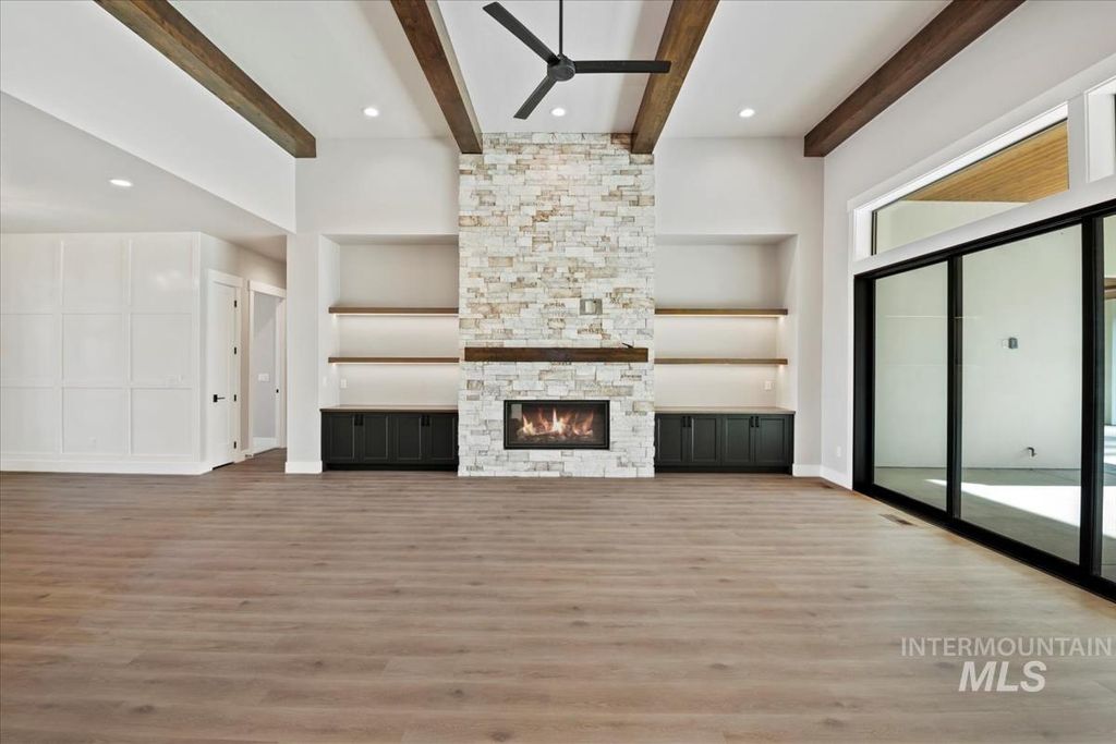 Photo of 877 S Waning Ln, Eagle, ID 83616 (MLS # 98976112)