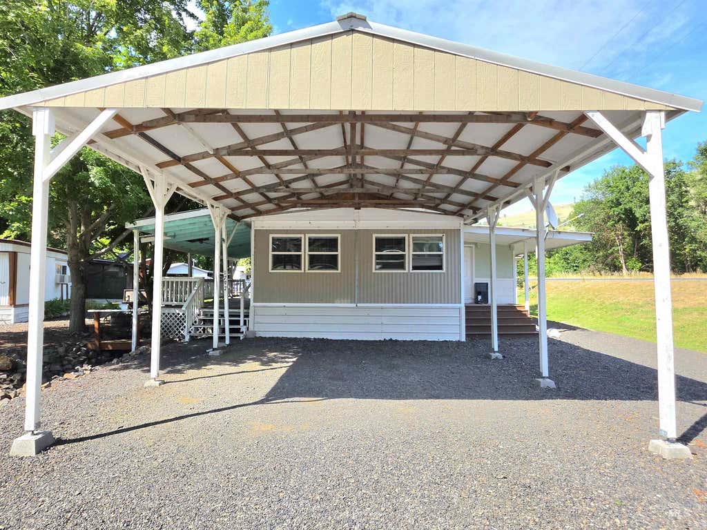 Photo of 1797 Main St, Juliaetta, ID 83535 (MLS # 98995248)