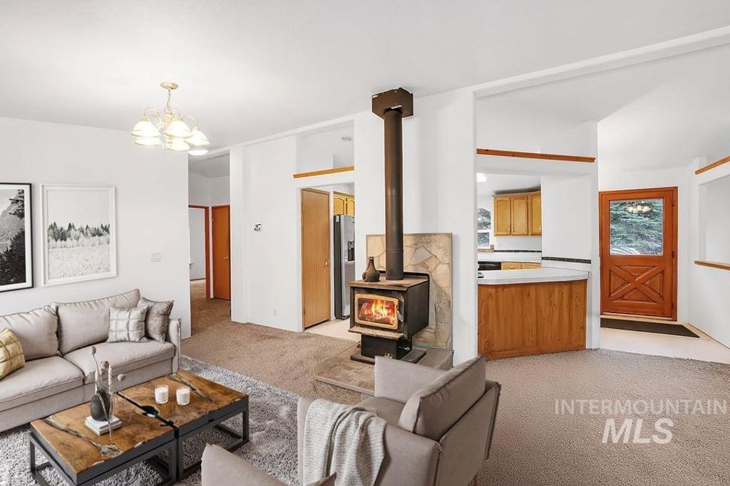 Photo of 158 Boulder Place, Donnelly, ID 83615 (MLS # 98969524)