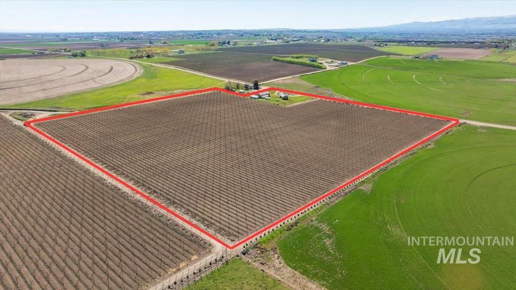 Photo of 28074 Red Top Road, Wilder, ID 83676 (MLS # 98981451)