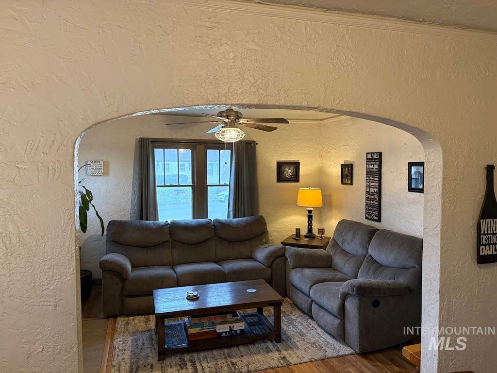 Photo of 318 6th Ave, Lewiston, ID 83501 (MLS # 98972347)