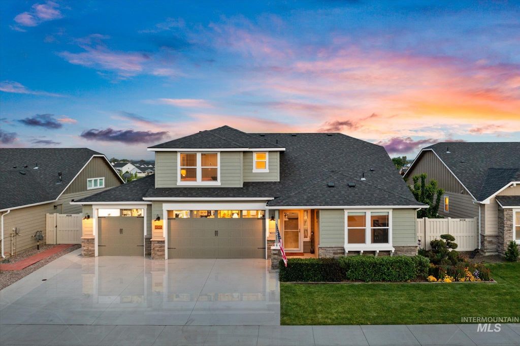 Photo of 10505 W Thimbleberry Dr, Star, ID 83669 (MLS # 98986106)