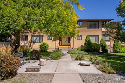 Photo of 355 Elm Street North #a-7 St, Twin Falls, ID 83301 (MLS # 98980542)