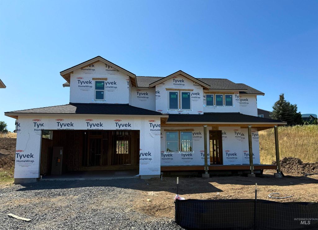 Photo of 2463 E 3rd Street, Moscow, ID 83843 (MLS # 98948405)