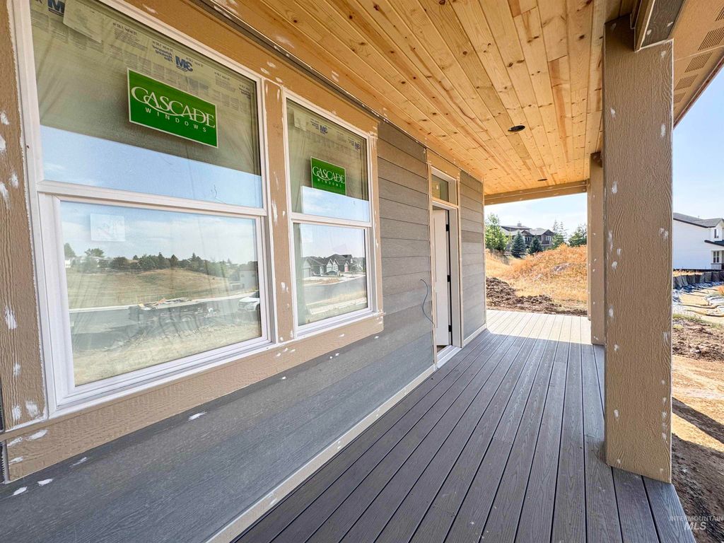 Photo of 2463 E 3rd Street, Moscow, ID 83843 (MLS # 98948405)